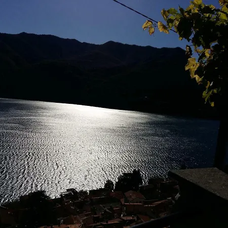 Bellavista Tatil Evi Carate Urio