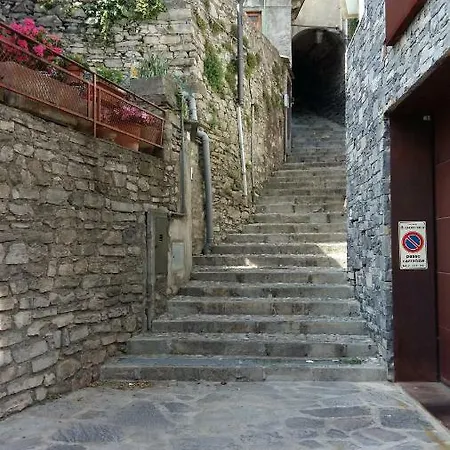 Bellavista Tatil Evi Carate Urio