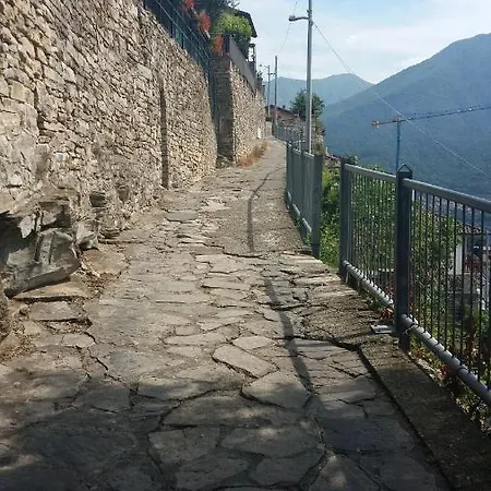 Bellavista * Carate Urio